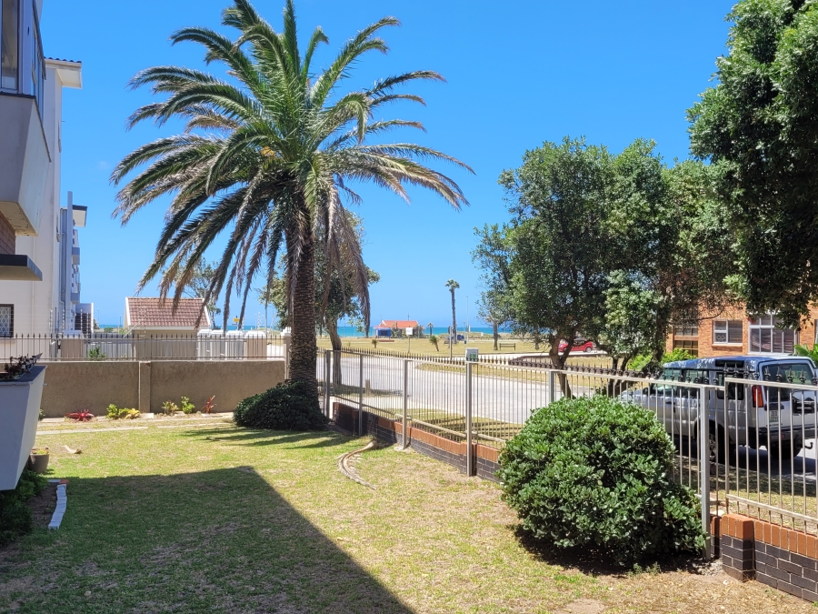 4 Bedroom Property for Sale in Summerstrand Eastern Cape